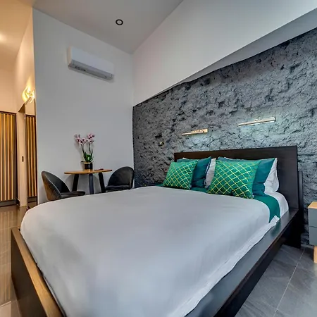 Komorowski Luxury Guest Rooms-2